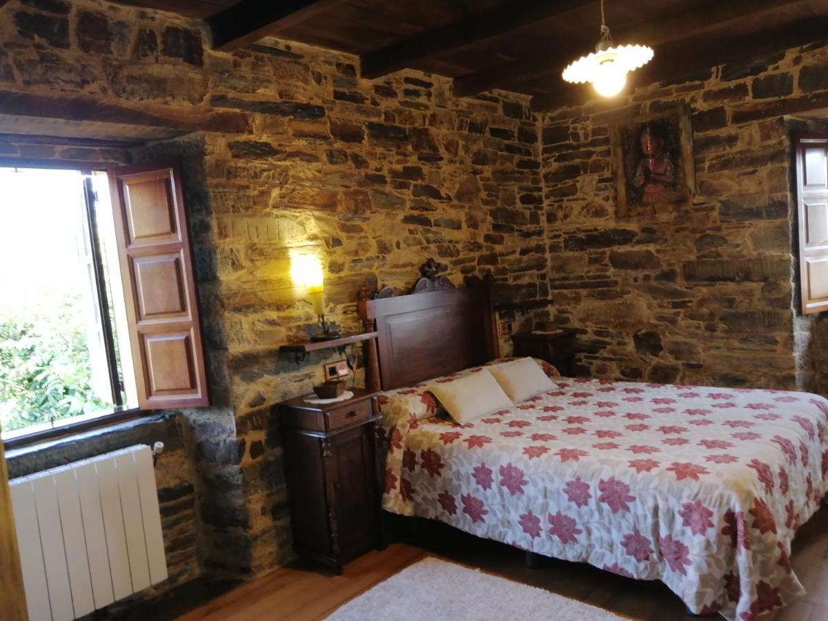 Vega de Logares Apartamentos Rurales Casa Do Cabo מראה חיצוני תמונה