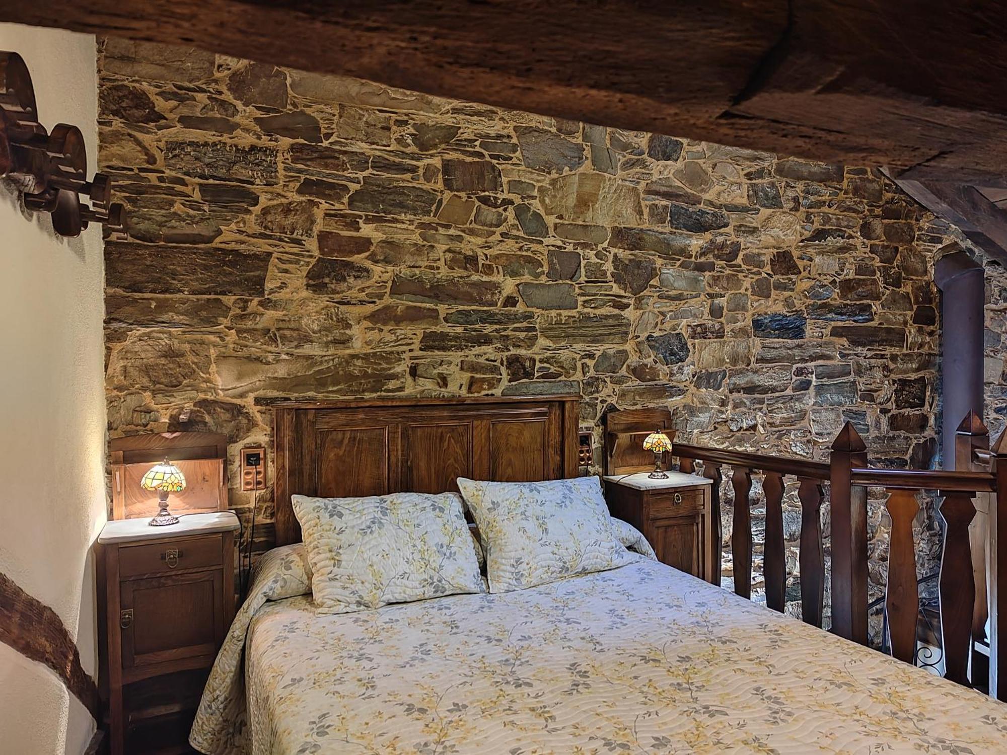 Vega de Logares Apartamentos Rurales Casa Do Cabo מראה חיצוני תמונה