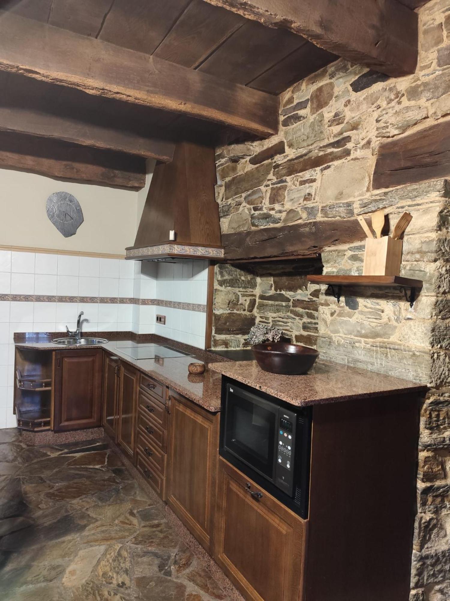 Vega de Logares Apartamentos Rurales Casa Do Cabo מראה חיצוני תמונה