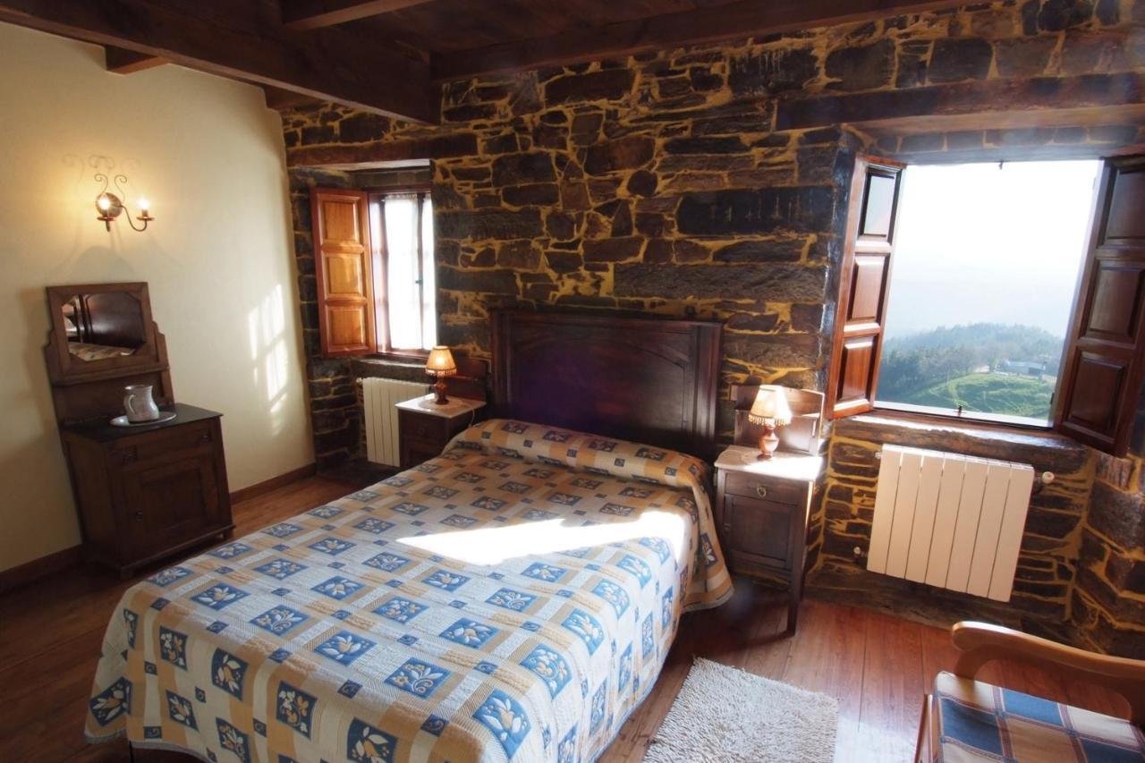 Vega de Logares Apartamentos Rurales Casa Do Cabo מראה חיצוני תמונה